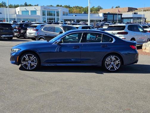 2024 BMW 330 i xDrive