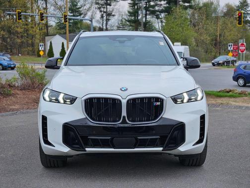 Alpine White 2026 BMW X5 M60i