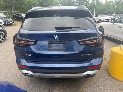 Phytonic Blue Metallic 2023 BMW X3 xDrive30i