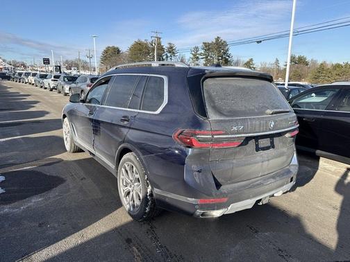 2026 BMW X7 xDrive40i
