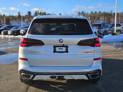 2025 BMW X5 xDrive40i