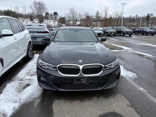 2023 BMW 330 i xDrive