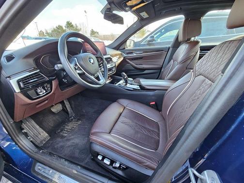 2023 BMW 540 i xDrive