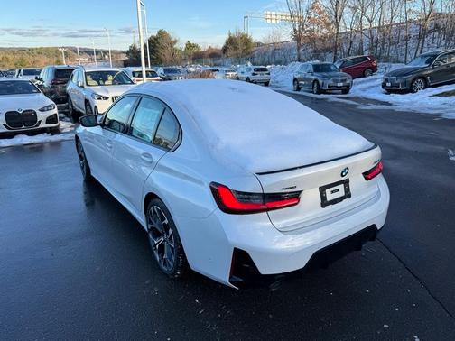 2026 BMW 330 I XDrive NA
