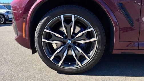 Piemont Red 2023 BMW X4 M40i
