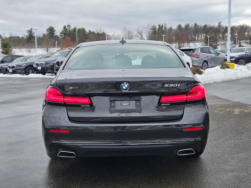 2023 BMW 530 i xDrive