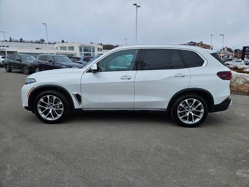 2025 BMW X5 xDrive40i