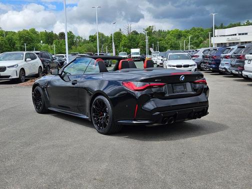 Black Sapphire Metallic 2024 BMW M4 Competition xDrive