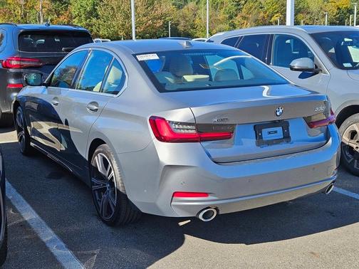 2024 BMW 330 i xDrive
