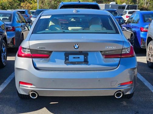 2024 BMW 330 i xDrive