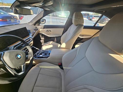 2024 BMW 330 i xDrive