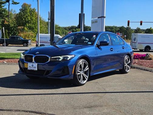 2023 BMW 330 i xDrive