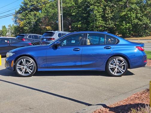 2023 BMW 330 i xDrive