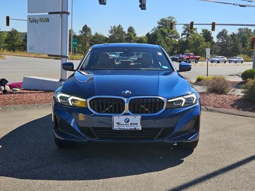 2023 BMW 330 i xDrive
