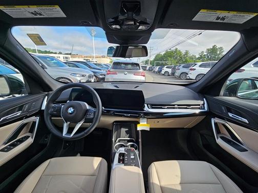 2025 BMW X1 xDrive28i