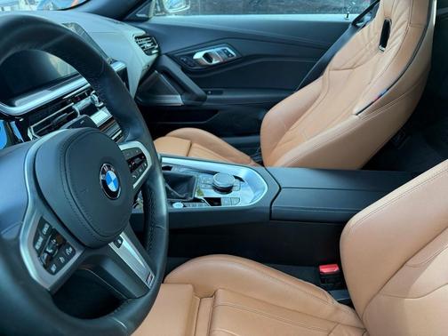 2025 BMW Z4 M40i