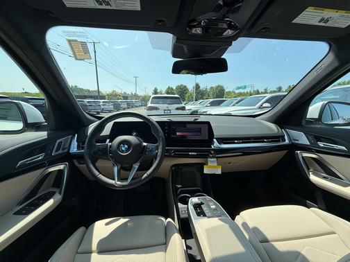 2025 BMW X1 xDrive28i