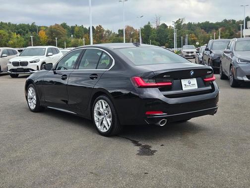2024 BMW 330 i xDrive