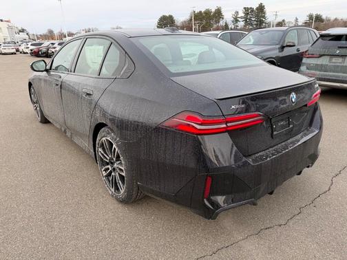 2026 BMW 530 i xDrive