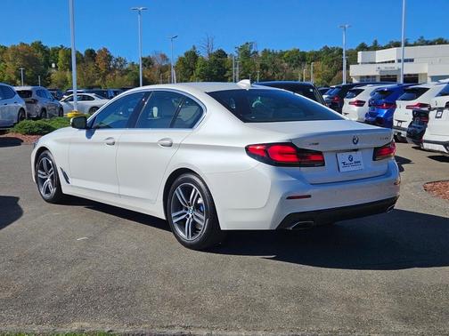 2022 BMW 530 i xDrive