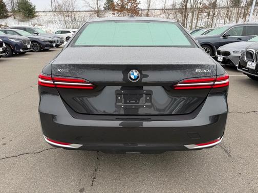 2026 BMW 530 i xDrive