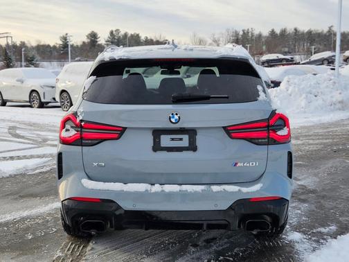 2024 BMW X3 M40i