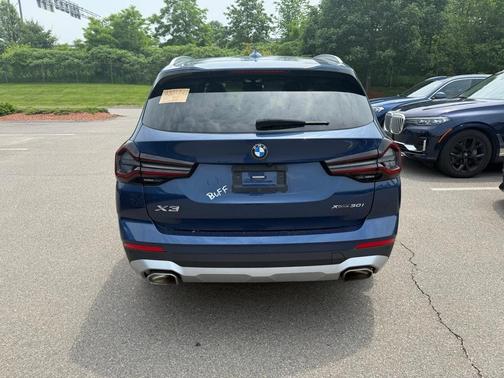 2022 BMW X3 xDrive30i