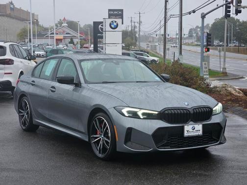 2023 BMW 330 i xDrive