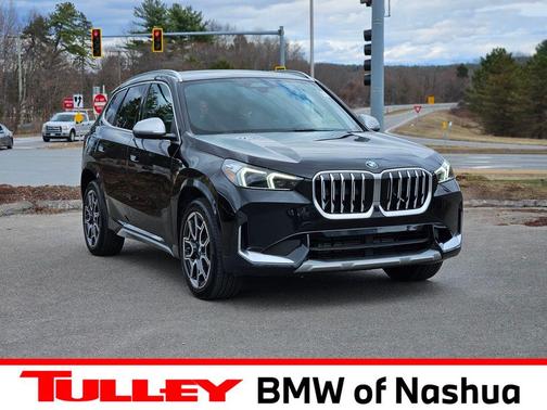 Black Sapphire Metallic 2024 BMW X1 xDrive28i