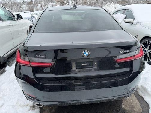 2023 BMW 330 i xDrive