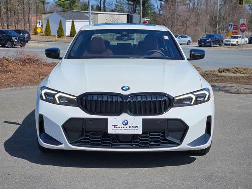 Alpine White 2025 BMW 330 i xDrive