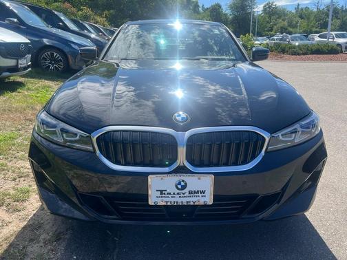 2025 BMW 330 i xDrive