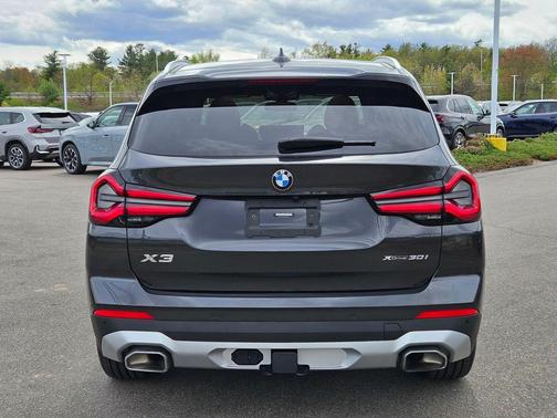 Dark Graphite Metallic 2023 BMW X3 xDrive30i