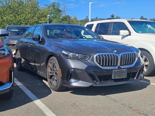 2024 BMW 530 i xDrive
