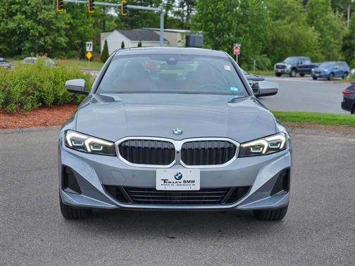 2024 BMW 330 i xDrive
