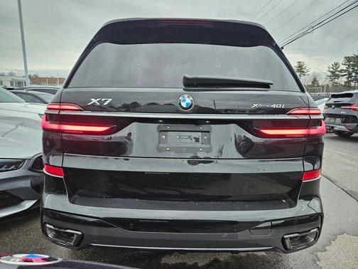 2026 BMW X7 xDrive40i