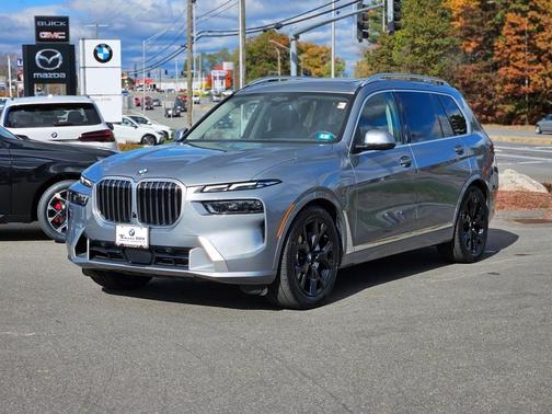2024 BMW X7 xDrive40i