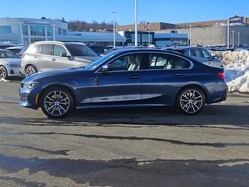 2021 BMW 330 i xDrive