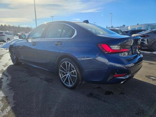 2021 BMW 330 i xDrive