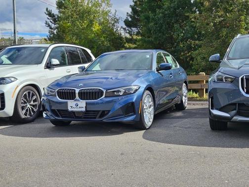 2025 BMW 330 i xDrive