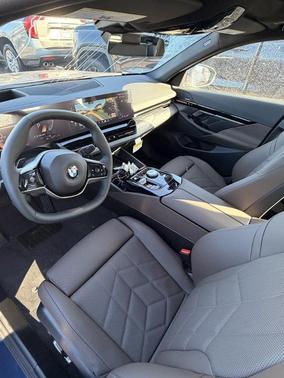 2026 BMW 530 i xDrive