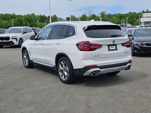 Alpine White 2024 BMW X3 xDrive30i