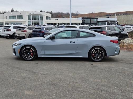 2026 BMW M440 i xDrive