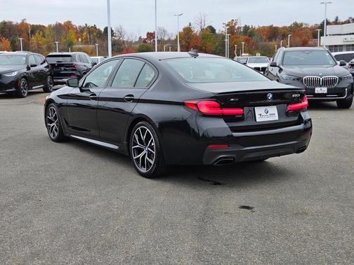 2022 BMW 530 i xDrive