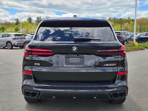 Black Sapphire Metallic 2025 BMW X5 M60i