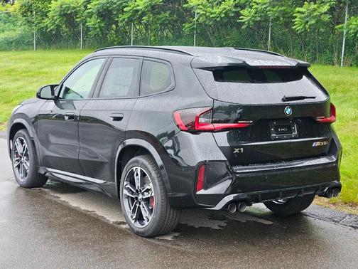2025 BMW X1 M35i