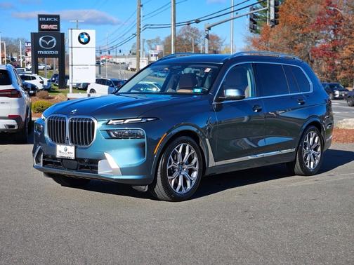 2025 BMW X7 xDrive40i
