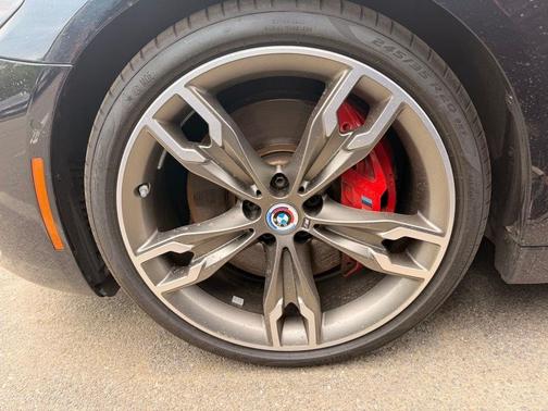 Carbon Black Metallic 2023 BMW M550 i xDrive