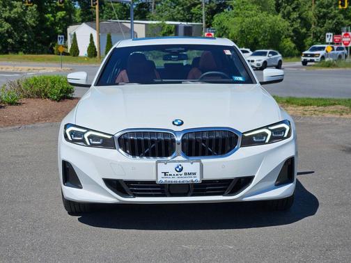 Alpine White 2025 BMW 330 i xDrive
