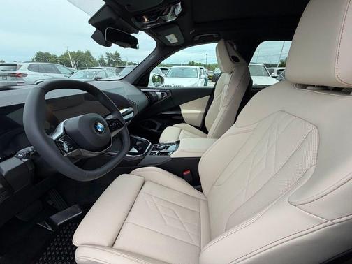 Mineral White Metallic 2026 BMW X3 30 xDrive